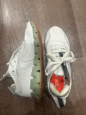 Reebok Women’s White Sneakers with Olive Green and Gum Outsole